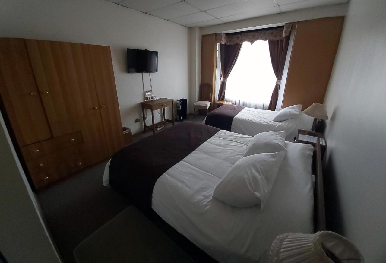 Hotel Esmeralda Кастро Экстерьер фото